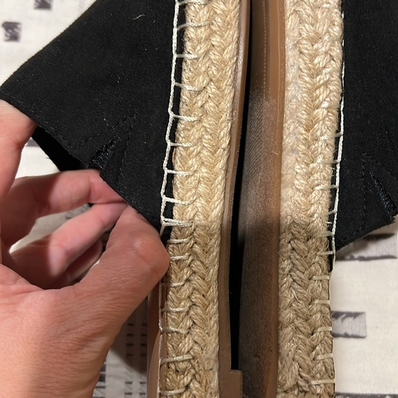 Old navy black espadrille flat slides - Picture 3 of 5